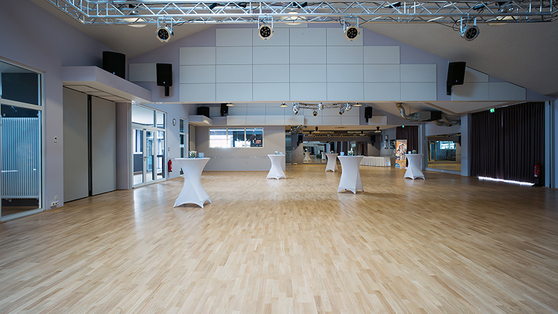 Großer Saal der Tanzschule in Bremerhaven