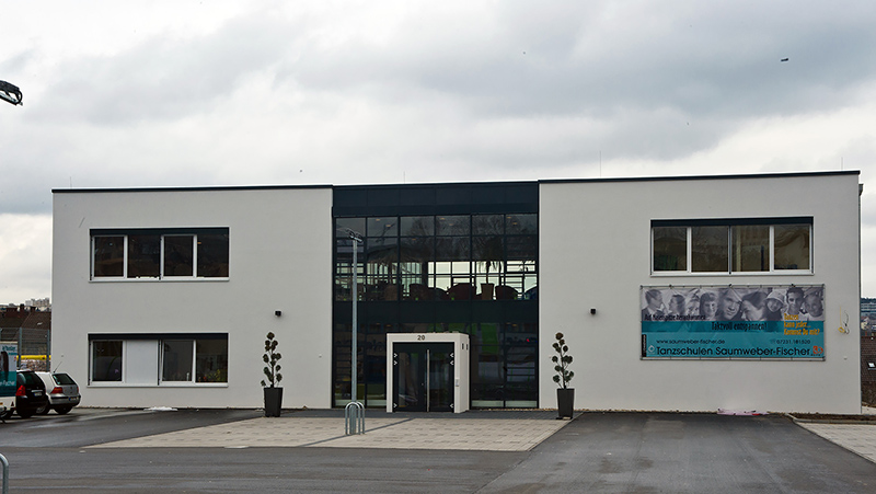 Außenansicht der Tanzschule Saumweber in Pforzheim